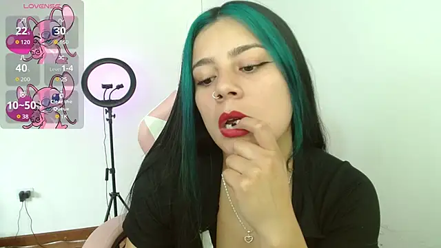 Snapshot of _pamela_smith_ chatting on 21, 10, 2025 pamela smith online show from 21, 10, 2025