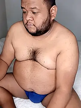 Osogaypardo online show from 5, 1, 2026