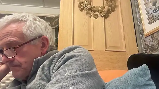 poggles online show from 27, 10, 2025