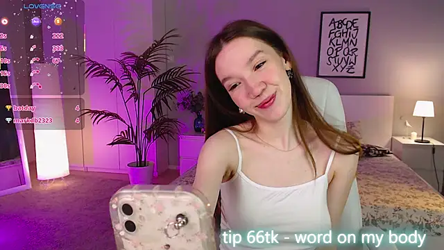 Snapshot of Shriya_Sarann chatting on 19, 10, 2025 Shriya Sarann online show from 19, 10, 2025