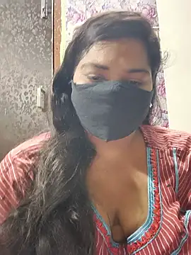 Snapshot of Liyaa_24 chatting on 14, 5, 2026 Liyaa 24 online show from 14, 5, 2026