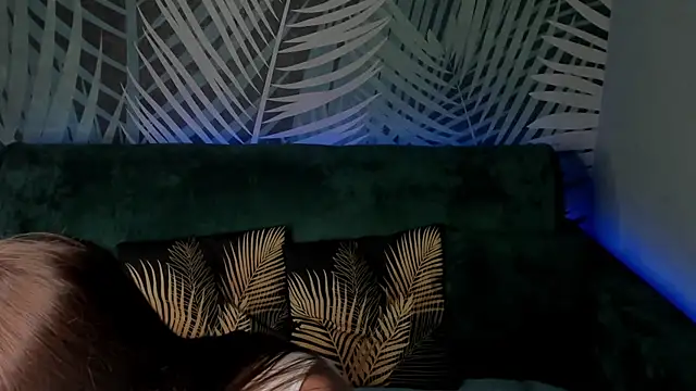 ChristyCrayme online show from 24, 6, 2026