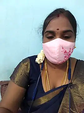Snapshot of Tamil_riyalini12 chatting on 25, 4, 2026 Tamil riyalini12 online show from 25, 4, 2026