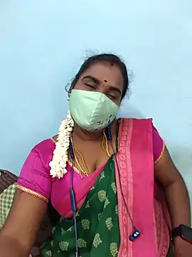 Snapshot of Tamil_riyalini12 chatting on 2, 5, 2026 Tamil riyalini12 online show from 2, 5, 2026