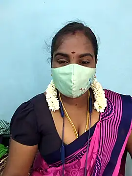 Snapshot of Tamil_riyalini12 chatting on 13, 5, 2026 Tamil riyalini12 online show from 13, 5, 2026