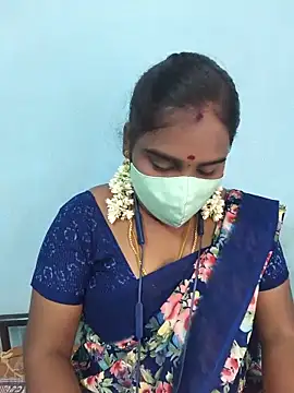 Snapshot of Tamil_riyalini12 chatting on 17, 5, 2026 Tamil riyalini12 online show from 17, 5, 2026