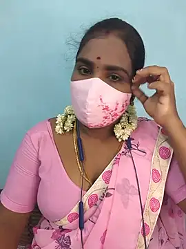 Snapshot of Tamil_riyalini12 chatting on 20, 5, 2026 Tamil riyalini12 online show from 20, 5, 2026