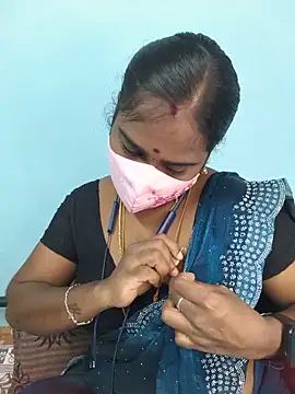Snapshot of Tamil_riyalini12 chatting on 28, 5, 2026 Tamil riyalini12 online show from 28, 5, 2026