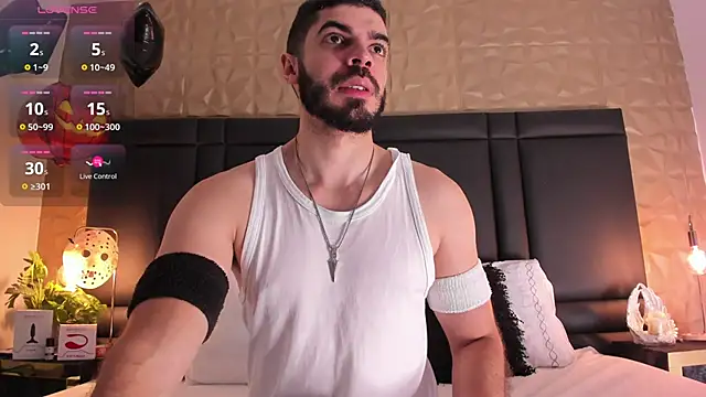 AxelThompson  online show from 18, 10, 2025