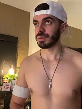 AxelThompson  online show from 2, 11, 2025