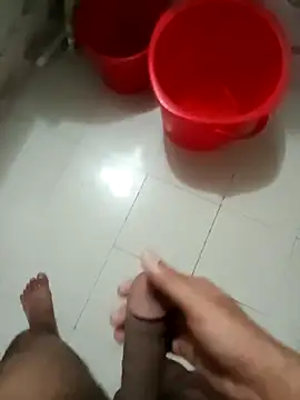 Snapshot of zim200 chatting on 10, 10, 2025 zim200 online show from 10, 10, 2025