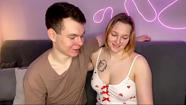 julielourens online show from 25, 11, 2025