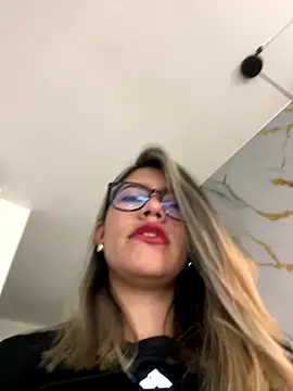 sara calderon online show from 12, 9, 2025