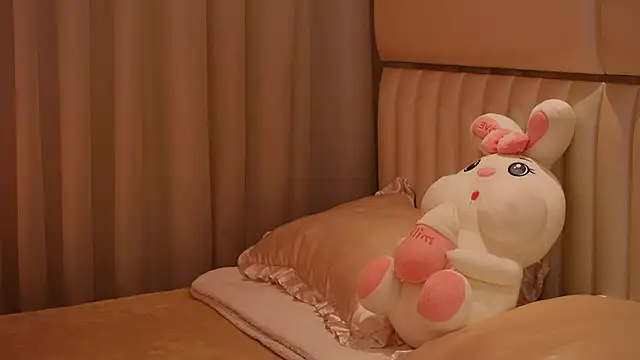 LiaGotti online show from 27, 10, 2025