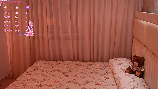 Snapshot of LiaGotti chatting on 2, 2, 2026 LiaGotti online show from 2, 2, 2026