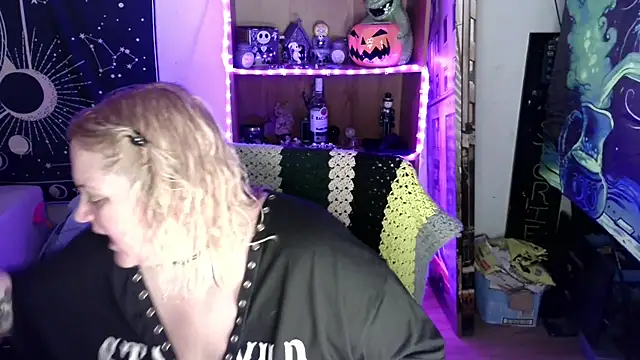 Kinky Witch online show from 27, 3, 2026