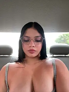 Snapshot of Hailey-Fox chatting on 14, 2, 2026 Hailey-Fox online show from 14, 2, 2026