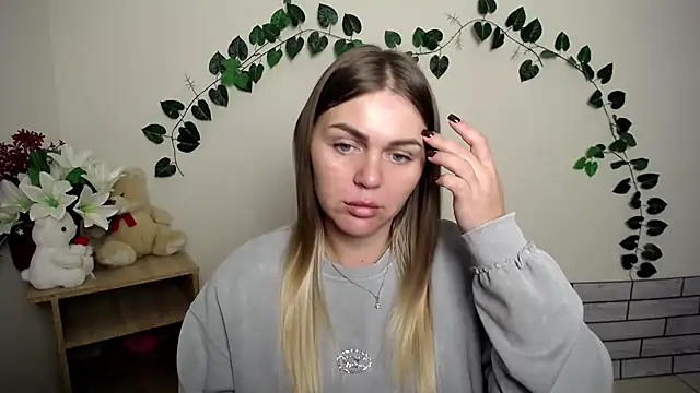 Snapshot of Magic_Katarina_ chatting on 15, 10, 2025 Magic Katarina  online show from 15, 10, 2025