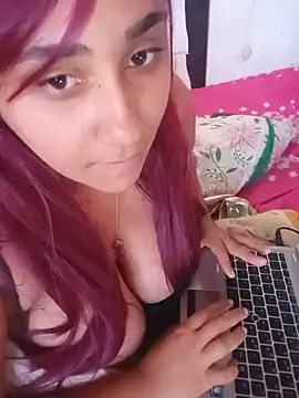 Snapshot of srtsara chatting on 9, 7, 2026 srtsara online show from 9, 7, 2026
