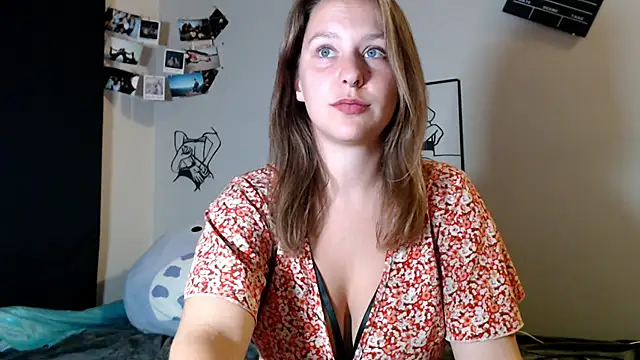 celeste xxoo online show from 19, 10, 2025