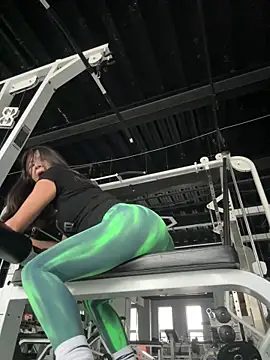 Ninazhang online show from 7, 11, 2025