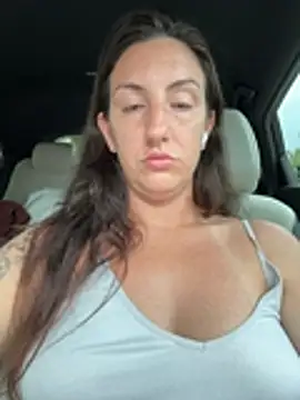 sweetsirenn online show from 6, 11, 2025