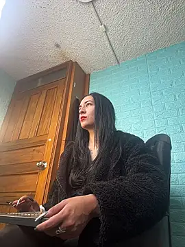 SALOME KORLAND online show from 24, 9, 2025