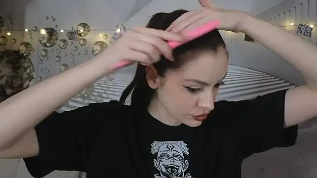 EvoletteLouLou online show from 18, 3, 2026