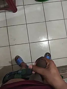 Genaro Dickinson 69 online show from 25, 11, 2025