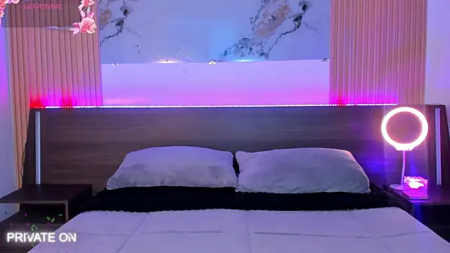 samanthaa moon online show from 17, 3, 2026