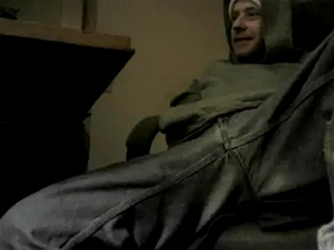 Snapshot of skateboy78 chatting on 15, 3, 2025 skateboy78 online show from 15, 3, 2025