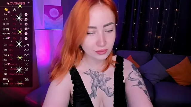 Snapshot of deboramoore chatting on 25, 7, 2026 deboramoore online show from 25, 7, 2026