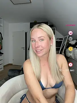 celis secret online show from 13, 7, 2026
