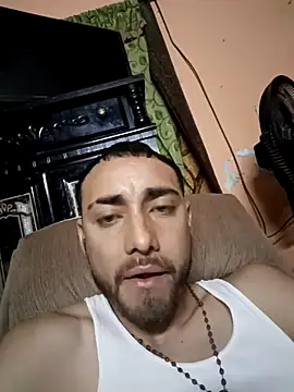 Snapshot of reynoprxxxxxxxx chatting on 22, 2, 2026 reynoprxxxxxxxx online show from 22, 2, 2026