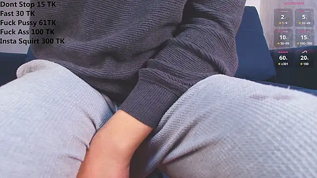 Snapshot of couplelove543 chatting on 22, 9, 2025 couplelove543 online show from 22, 9, 2025