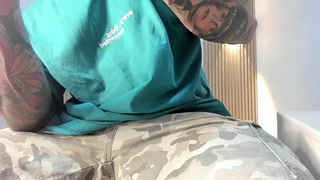 Snapshot of MISTER_VENOM chatting on 19, 9, 2025 MISTER VENOM online show from 19, 9, 2025