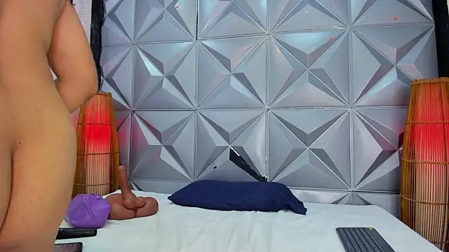 GreciaFox1 online show from 28, 11, 2025