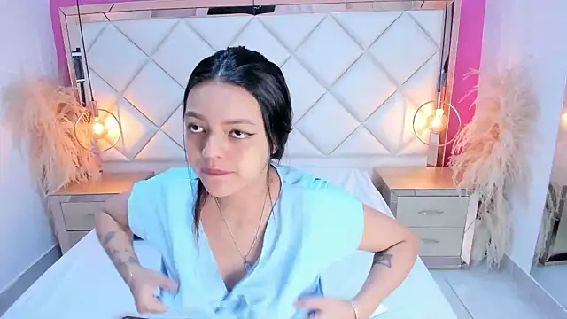 Lucianaa Collins online show from 16, 9, 2025