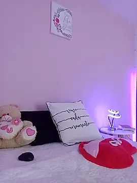 Snapshot of Mia_Seduction_ chatting on 23, 9, 2025 Mia Seduction  online show from 23, 9, 2025