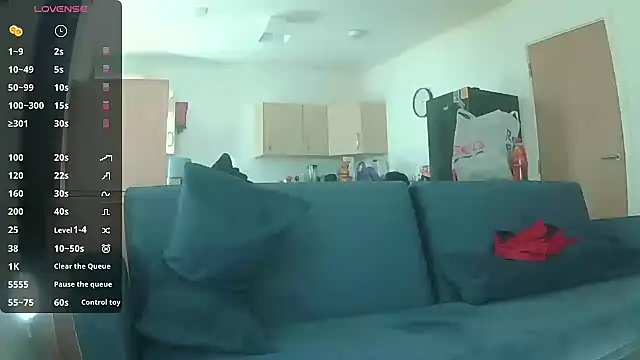 avamaxwell online show from 14, 4, 2026