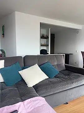 Nova Gabriela online show from 12, 11, 2025