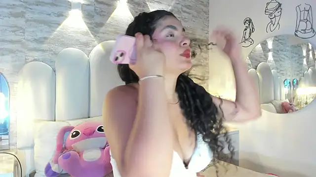 Yassy vazquez online show from 20, 11, 2025