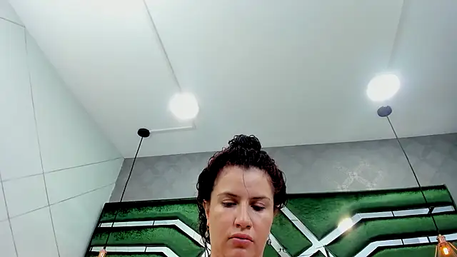 Snapshot of ThaliaCross chatting on 23, 9, 2025 ThaliaCross online show from 23, 9, 2025