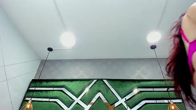 Snapshot of ThaliaCross chatting on 20, 10, 2025 ThaliaCross online show from 20, 10, 2025