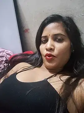 Snapshot of cute_radhikaa chatting on 5, 4, 2026 cute radhikaa online show from 5, 4, 2026