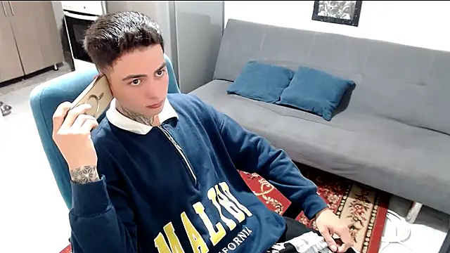 Snapshot of santii_ss chatting on 19, 1, 2026 santii ss online show from 19, 1, 2026