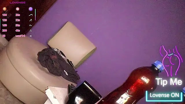 Valentina Horny777 online show from 15, 11, 2025