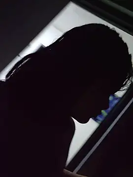 Snapshot of Yessica_Lopezz chatting on 1, 2, 2026 Yessica Lopezz online show from 1, 2, 2026