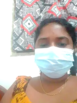 boosypussy online show from 10, 4, 2026