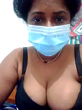Snapshot of boosypussy chatting on 9, 6, 2026 boosypussy online show from 9, 6, 2026